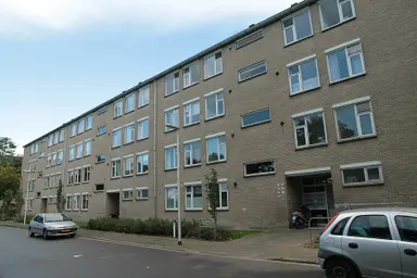 125m2 flat to rent for 740.87€/month in Achterberggaarde 17, Deventer