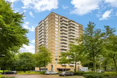 110m2 Appartamento in affitto per 2950€/mese a Nachtwachtlaan, Amsterdam