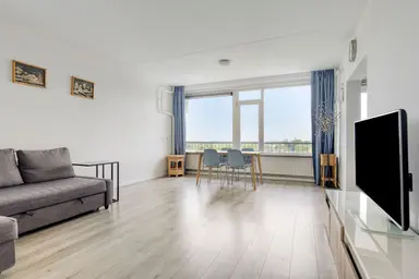 107m2 Appartamento in affitto per 2250€/mese a Westelijk Halfrond 169, Amstelveen