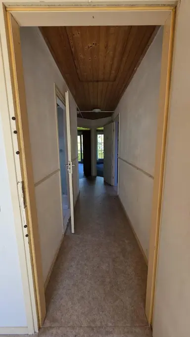 255m2 maison à louer pour 5000€/mois à Linnaeusweg, Almere