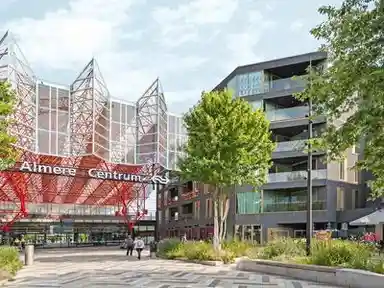 122m2 Appartement te huur voor 2250€/maand in Stationsplein 7C, Almere