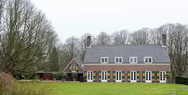 330m2 house to rent for 7750€/month in Duindigt 5, Wassenaar