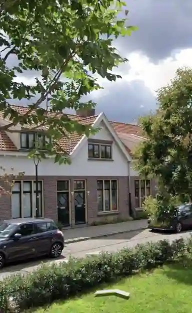 110m2 Appartamento in affitto per 830€/mese a Hulstlaan, Eindhoven