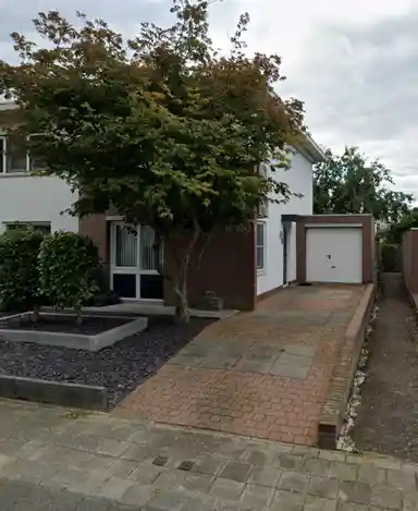 100m2 Haus zur Miete für 1450€/Monat in IJsselmondestraat 22, Sittard