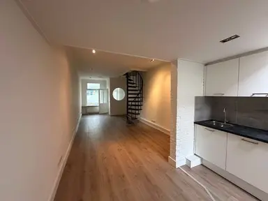 82μ² μονοκατοικία προς ενοικίαση για 1550€/μήνα σε Lipperkerkstraat 368, Enschede