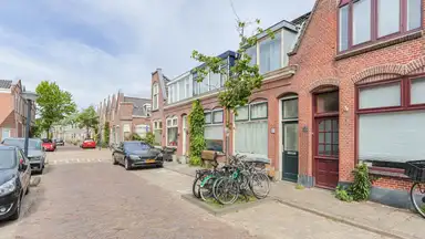 30m2 studio te huur voor 860.49€/maand in Waardstraat, Leiden