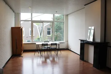 132m2 flat to rent for 1995€/month in Burgemeester Meineszlaan, Rotterdam