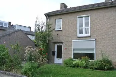 121m2 house to rent for 1750€/month in Trocaderostraat, Maastricht