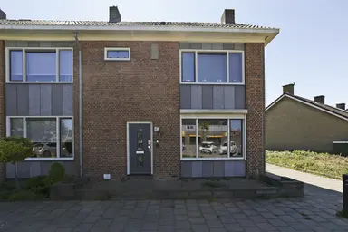 48m2 huis te huur voor 719.27€/maand in Koning Gustaaf Adolfstraat 45, Lage Zwaluwe
