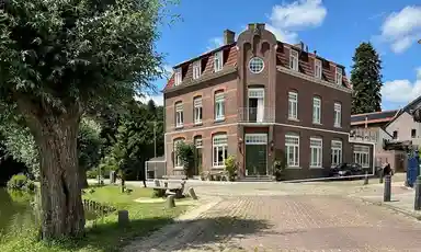 223m2 Appartement te huur voor 2745€/maand in Körnerstraat 22, Wijnandsrade