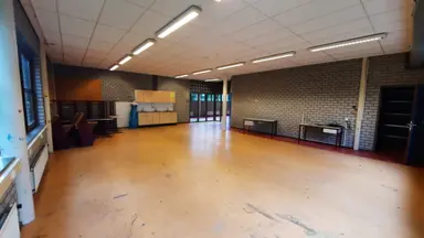 75m2 room to rent for 250€/month in Naarden