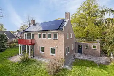 149m2 house to rent for 2950€/month in Beukenlaan 2, Glimmen