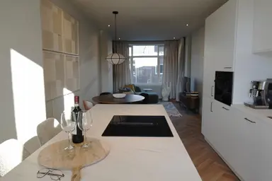 83m2 apartment to rent for 1950€/month in Van Bossestraat 52, Delft