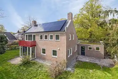 149m2 house to rent for 2950€/month in Beukenlaan, Glimmen