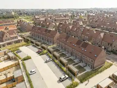 98m2 Haus zur Miete für 1256€/Monat in Polderlaan 224, Waddinxveen