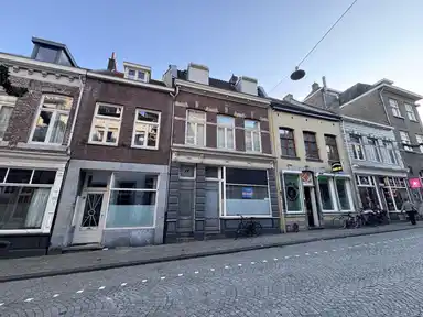 70m2 monolocale in affitto per 1000€/mese a Grote Gracht, Maastricht