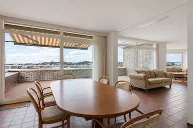 150m2 apartment to rent for 3000€/month in Parallel Boulevard 45, Noordwijk