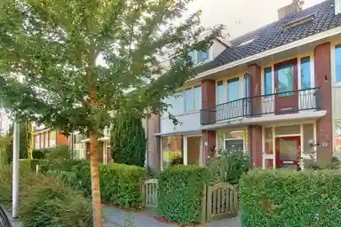 130m2 huis te huur voor 2950€/maand in Van Weerden Poelmanlaan, Amstelveen