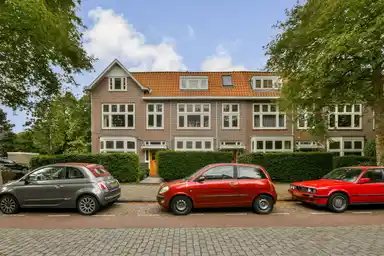 190m2 house to rent for 4500€/month in Twijnderslaan 8, Haarlem