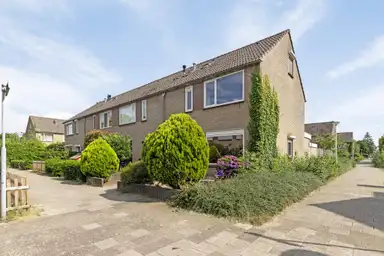132m2 Casa in affitto per 1950€/mese a Smitsstraat 650, Bergen op Zoom