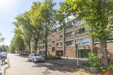110m2 Appartement à louer pour 3050€/mois à Zeelandstraat, Amsterdam