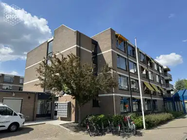 20m2 studio à louer pour 425€/mois à Ambachtsplein, Rotterdam