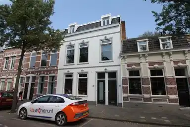 133m2 flat to rent for 1750€/month in Zuidsingel, Bergen op Zoom