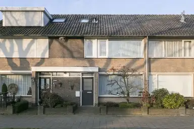 0m2 maison à louer pour 1995€/mois à Noordzeelaan, Eindhoven