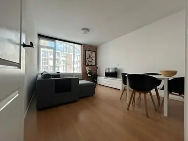 70m2 apartment to rent for 2450€/month in Loevestein 148, Amsterdam