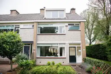 168m2 huis te huur voor 3500€/maand in Van Polanenpark 171, Wassenaar
