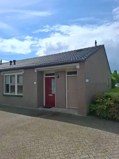 74m2 apartment to rent for 816.93€/month in De Regenboog 11, Dronten