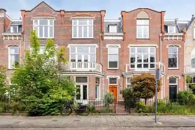231m2 house to rent for 5250€/month in Danckertsstraat 19, The Hague