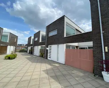 91m2 Haus zur Miete für 1725€/Monat in Beurtvaartstraat, Apeldoorn