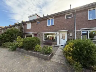 89m2 Haus zur Miete für 1166€/Monat in Corellistraat 2448, Zwolle