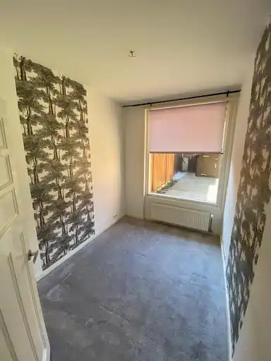 92m2 apartment to rent for 2000€/month in Damasstraat, The Hague