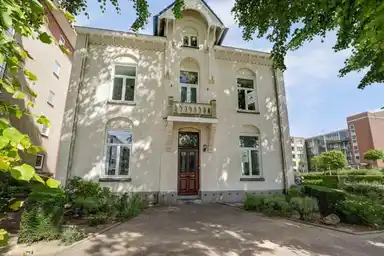247m2 Haus zur Miete für 2950€/Monat in Banebergpassage, Landgraaf