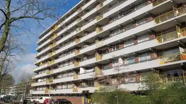 90m2 apartment to rent for 900€/month in Herculesweg 11, Delft