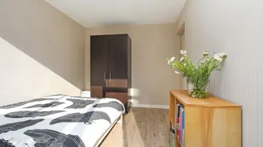 10m2 room to rent for 425€/month in Frederik Hendriklaan 36, The Hague