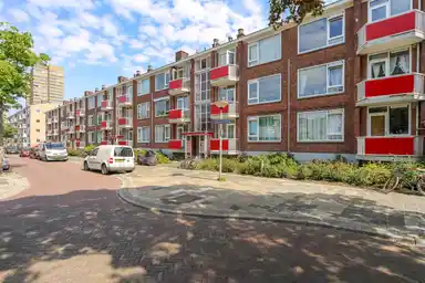 53m2 flat to rent for 743.27€/month in Van Kinschotstraat 58, Delft
