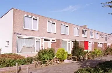 70m2 house to rent for 777.53€/month in Willem Kloospad 12, Delft