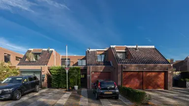133m2 Casa in affitto per 2750€/mese a Oxfordlaan 41, Leiden