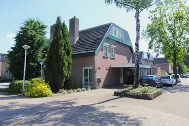 160m2 Casa in affitto per 2400€/mese a Diabolo, Best
