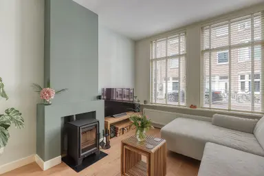 105m2 Appartement à louer pour 2850€/mois à Usselincxstraat 151, The Hague