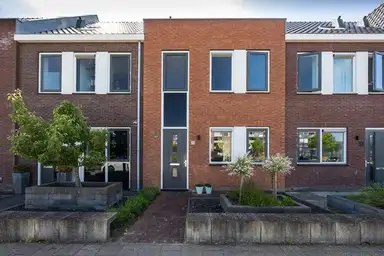 123m2 house to rent for 1925€/month in Westerveer 30, Hoorn