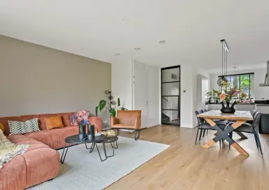 141m2 house to rent for 2500€/month in Kapiteel 33, Waddinxveen