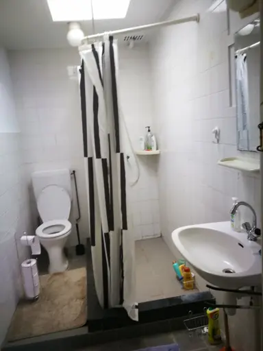 17m2 Kamer te huur voor 620€/maand in Nassaulaan, Groningen
