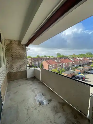 63m2 apartment to rent for 939.73€/month in Zuidwijklaan 213, Wassenaar