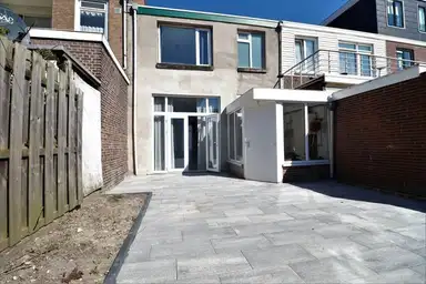 105m2 house to rent for 1750€/month in Veenlantstraat, Schiedam