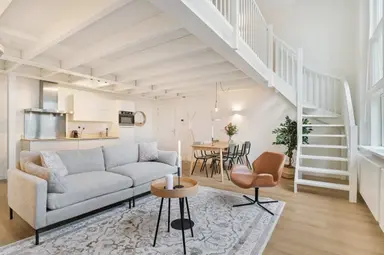 82m2 apartment to rent for 2051€/month in Crooswijksesingel, Rotterdam