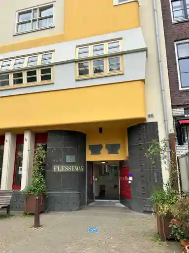 58m2 flat to rent for 713.02€/month in Nieuwmarkt 197, Amsterdam